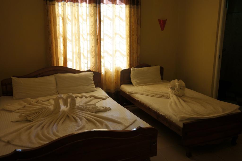 Vilmic Lake Inn & Holiday Bungalow นูวาราเอลิยา ภายนอก รูปภาพ