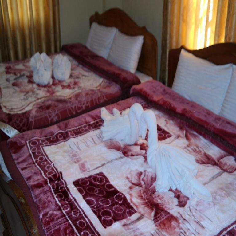Vilmic Lake Inn & Holiday Bungalow นูวาราเอลิยา ภายนอก รูปภาพ